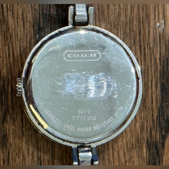 *Vintage* Coach bangle watch with interchangeable bezels. - Picture 8 of 10